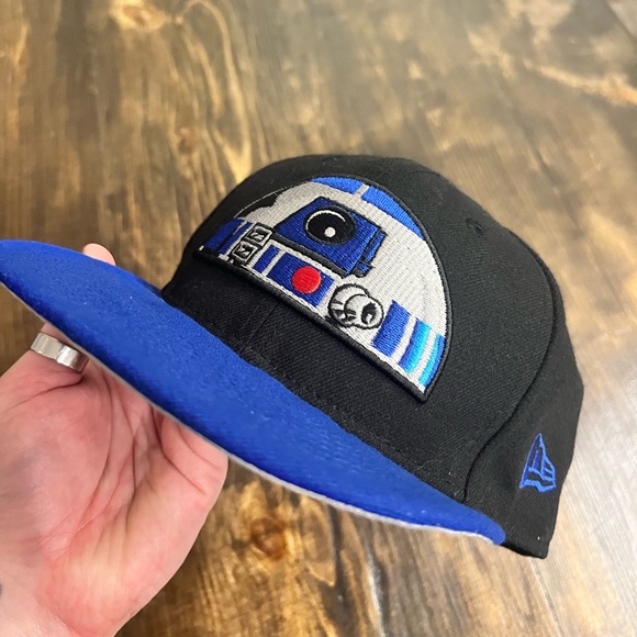 Star Wars R2-D2 New Era SnapBack Hat Cap Flat Youth Kids Boys - Picture 1 of 6